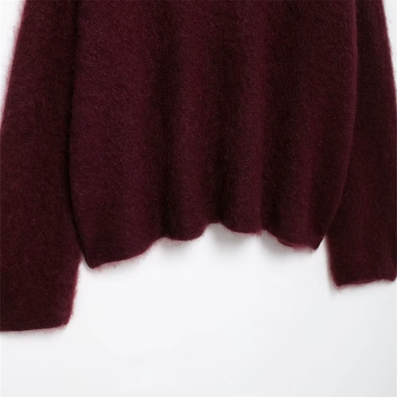 Maisie – Elegant Round Neck Sweater