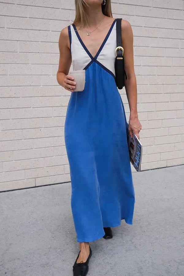 Bella – V-Neck Contrasting Maxi Dress