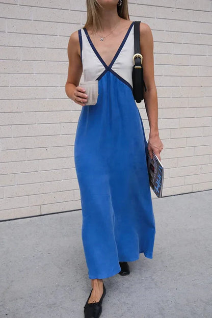 Bella – V-Neck Contrasting Maxi Dress