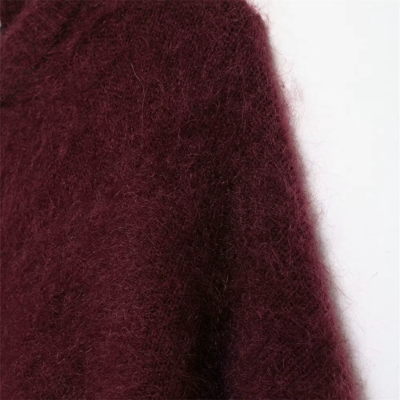 Maisie – Elegant Round Neck Sweater