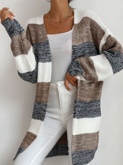 Irisa – Striped Classic Cardigan