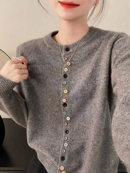 Vespera – Playful Buttons Sweater