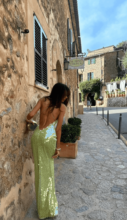Pearl – Backless Maxi Dress