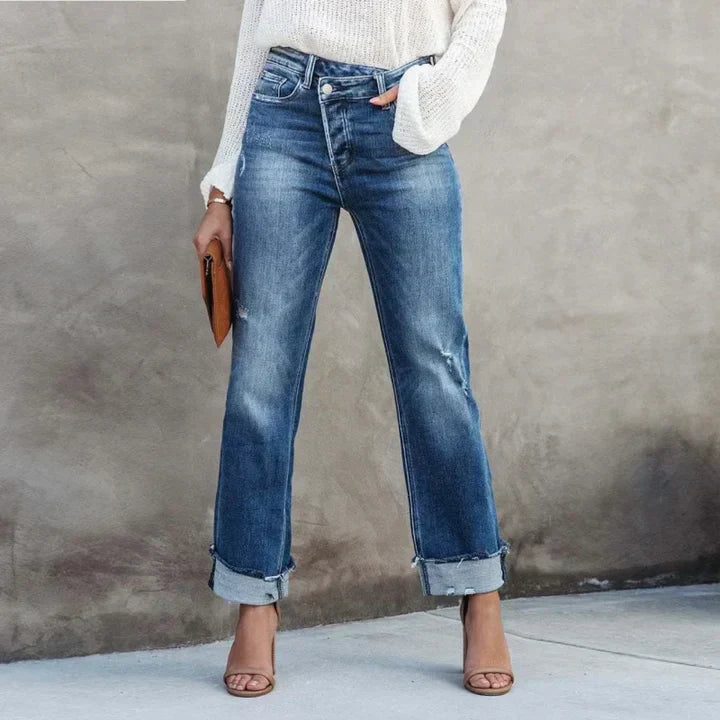 Hazel – Stylish High-Waisted Jeans