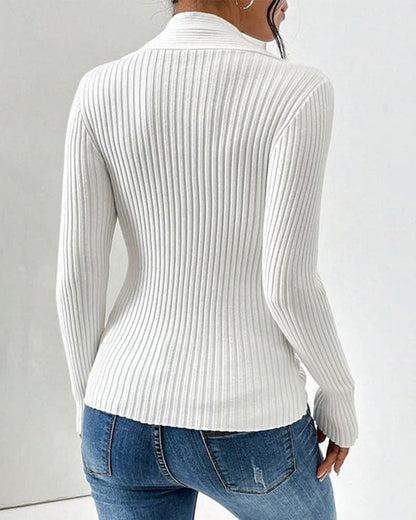Lucia – Stylish Ribbed Sweater