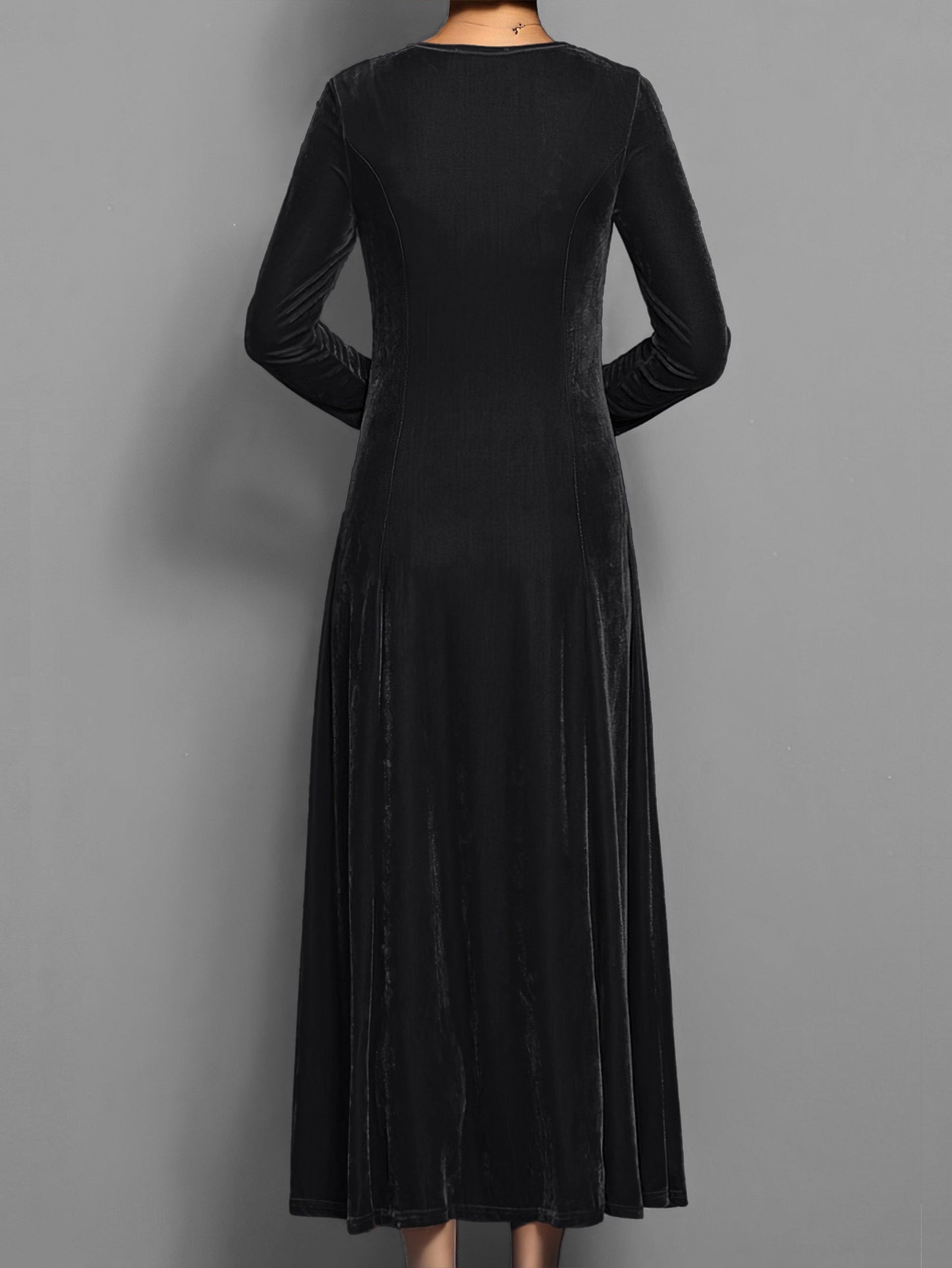 Cambria –  Elegant Velvet Maxi Dress