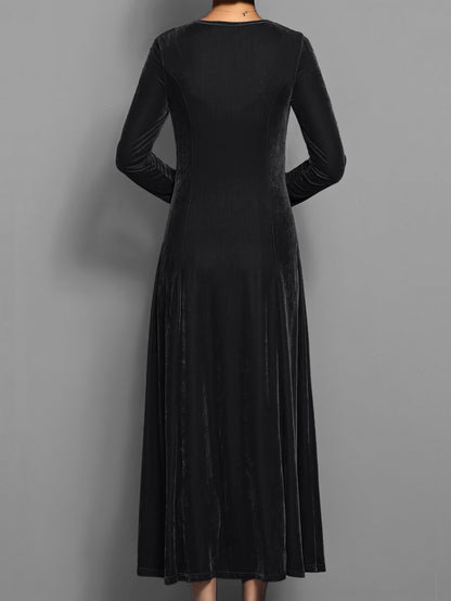 Cambria –  Elegant Velvet Maxi Dress
