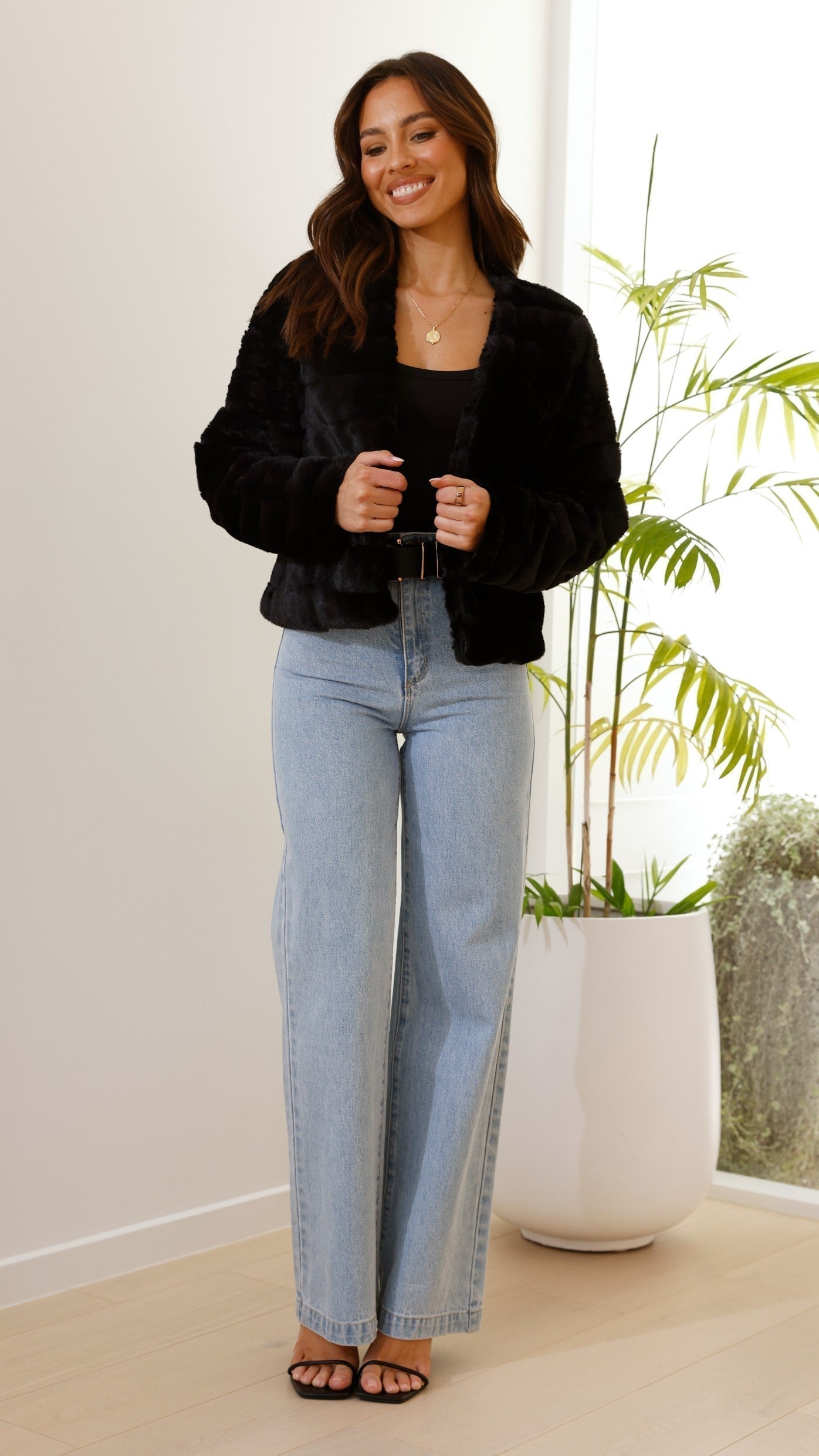 Emilia - Luxe Women's Crop Jacket