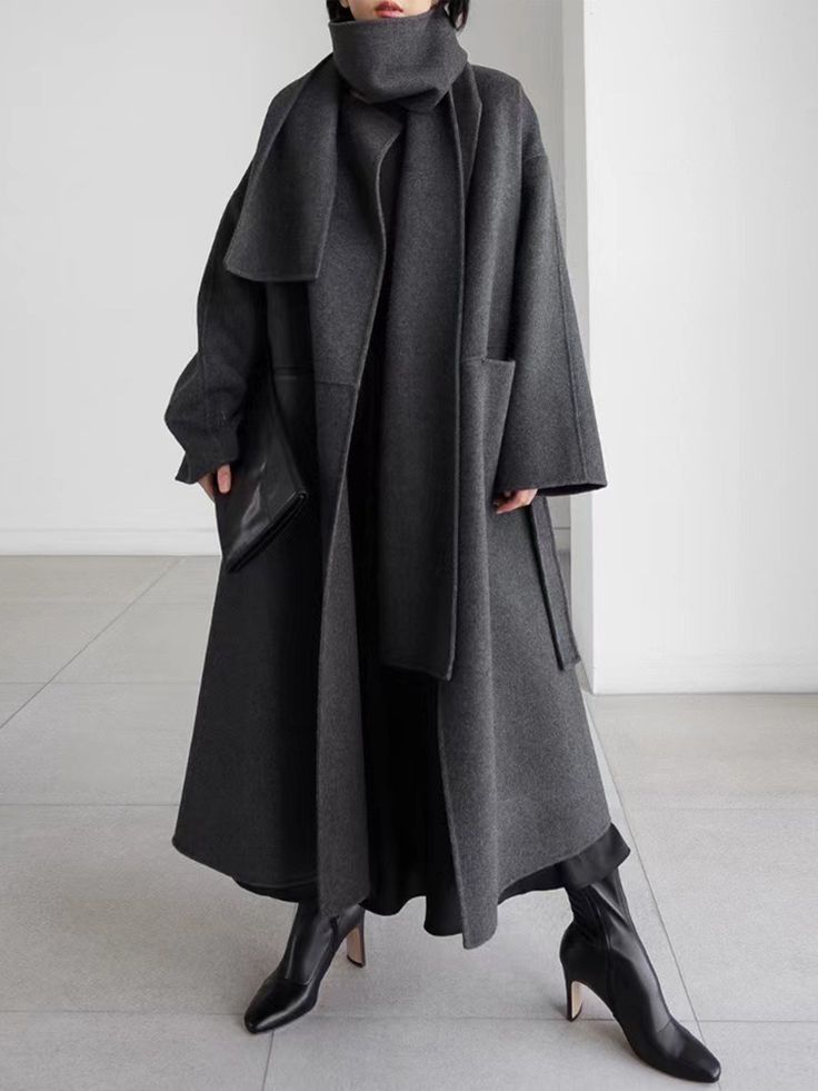 Neris – Tailored Wool Long Coat