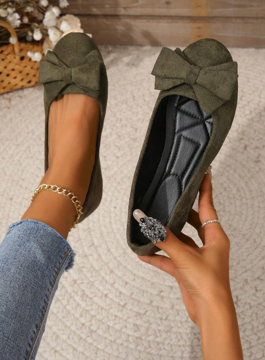 Nadia – Quilted Bow Flats