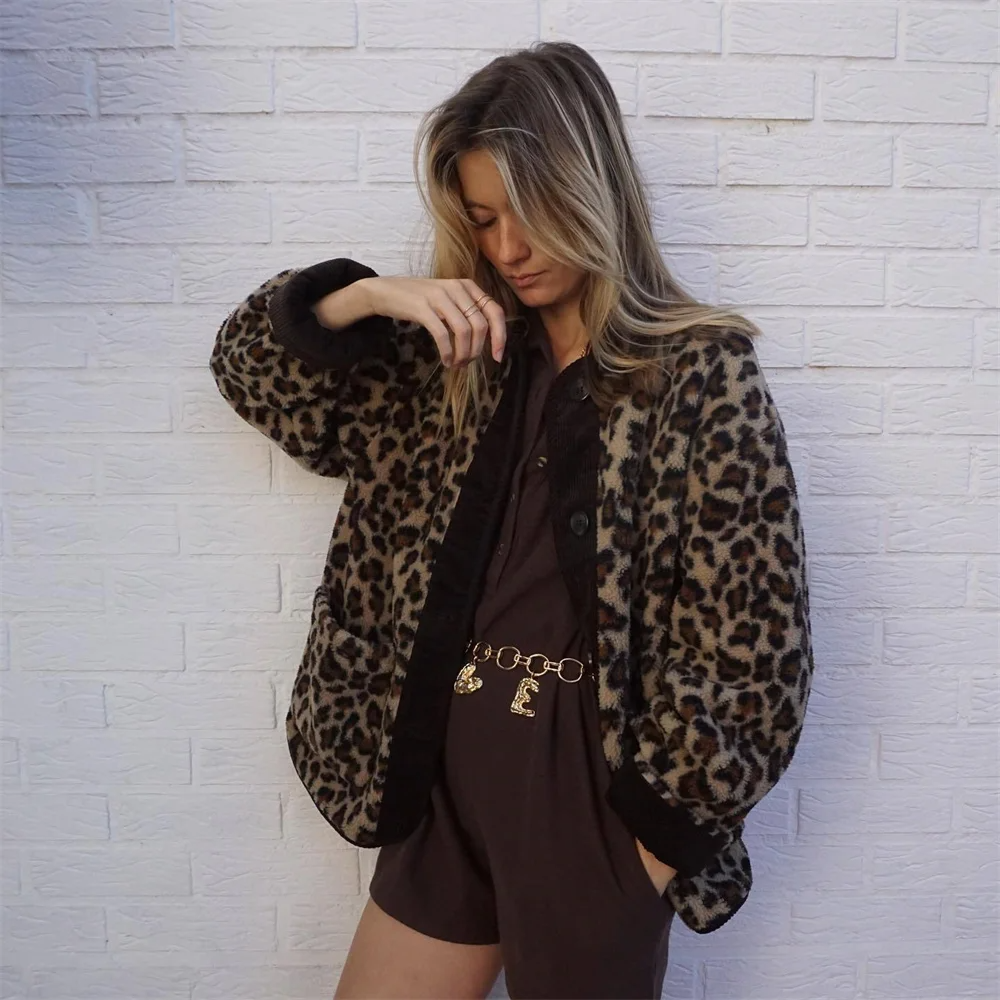 Ursula – Fleece Leopard Jacket