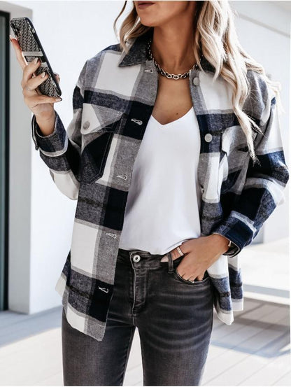 Valeria – Plaid Button-Up Cardigan