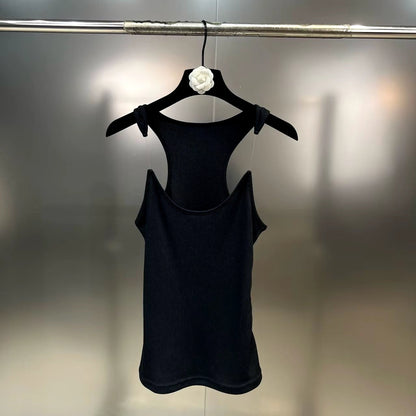 Phoebe – Invisible Strap Ribbed Tank Top