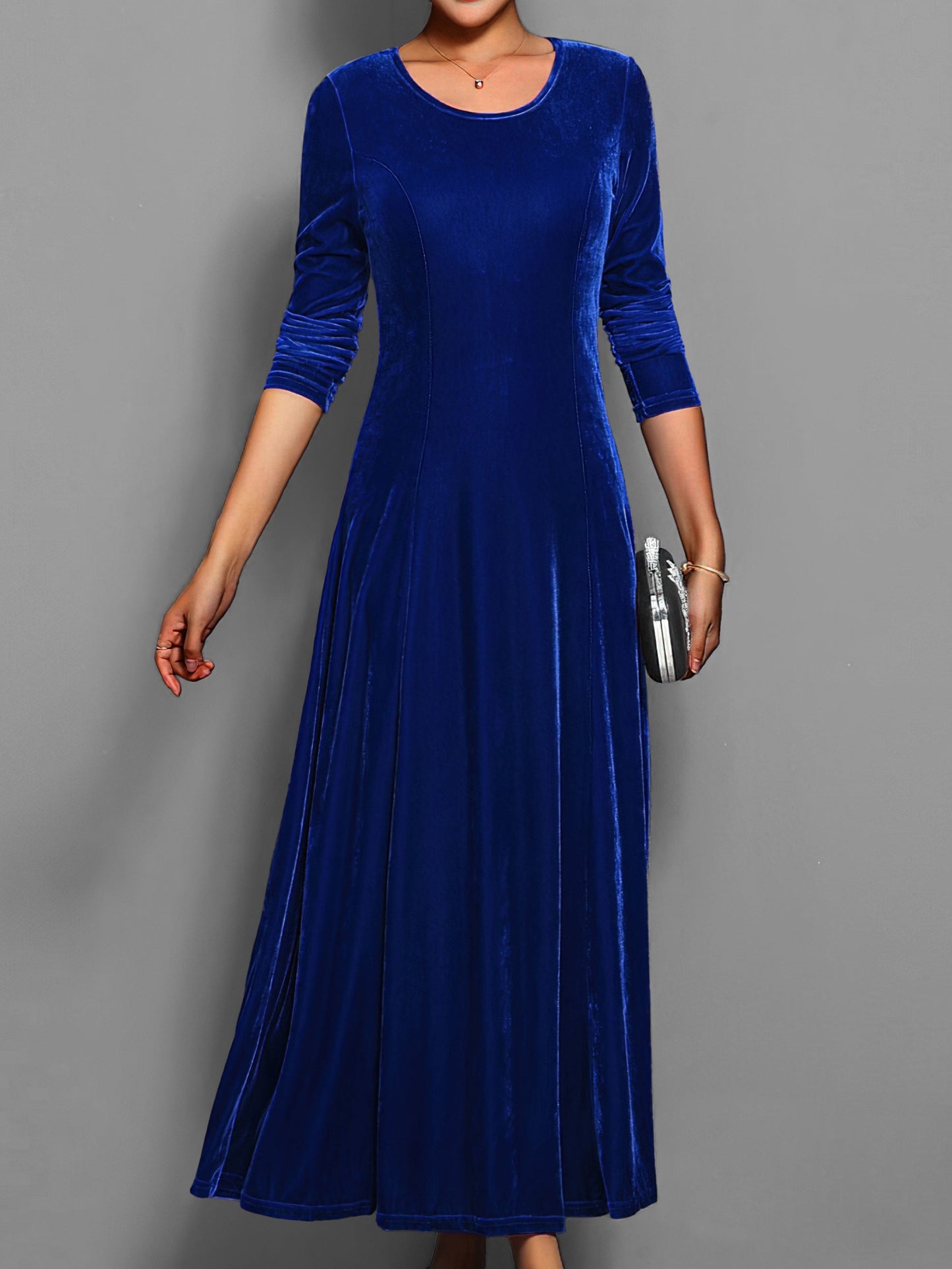Cambria –  Elegant Velvet Maxi Dress