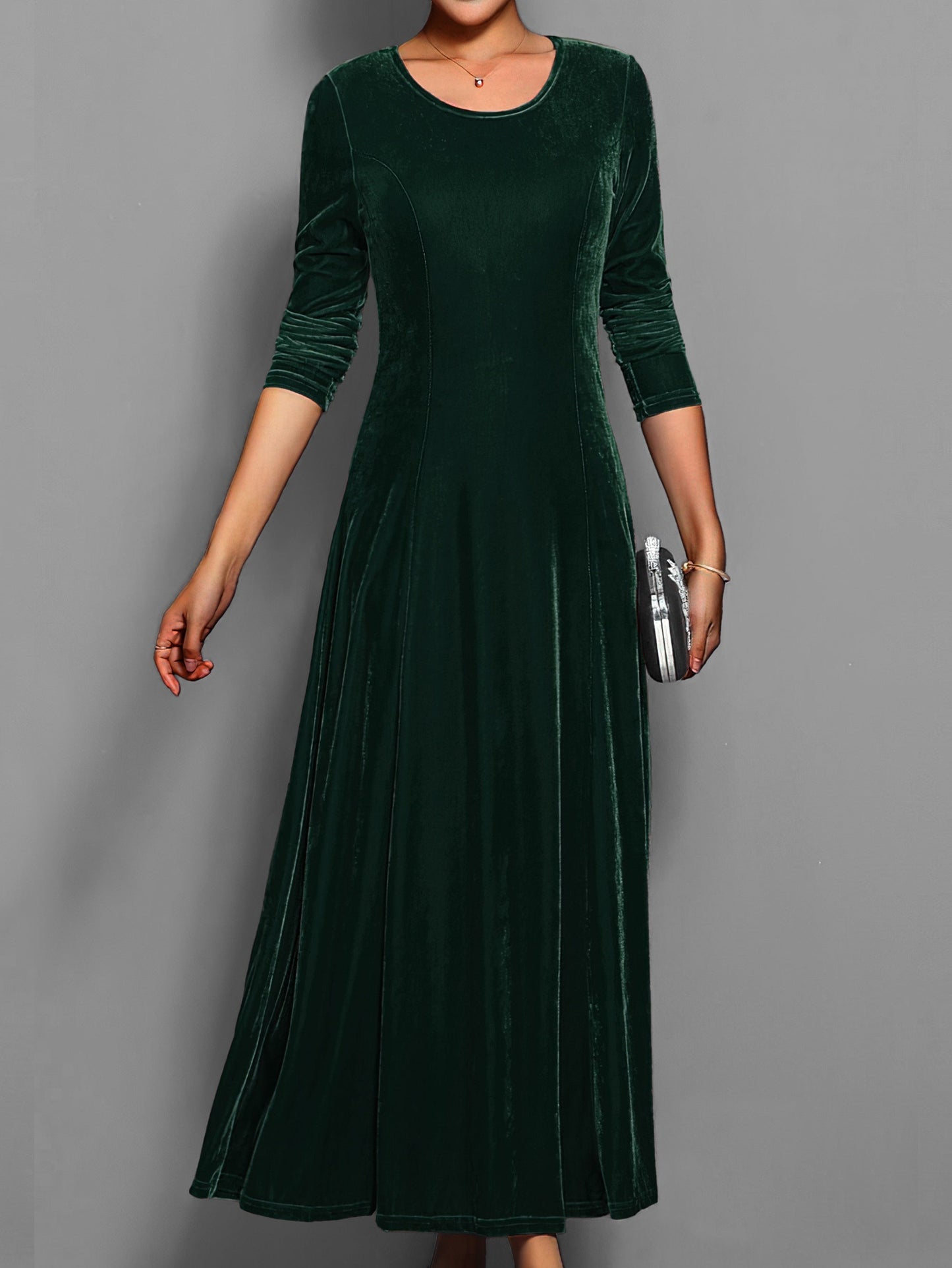 Cambria –  Elegant Velvet Maxi Dress