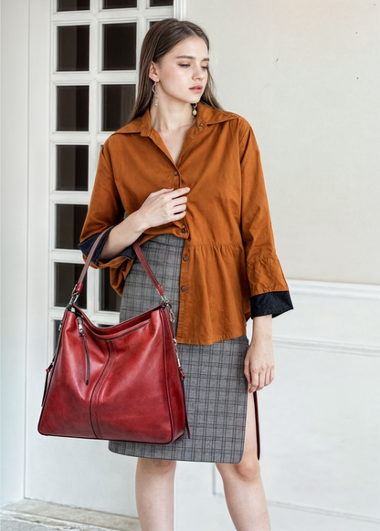 Elara – Leather Tote Bag