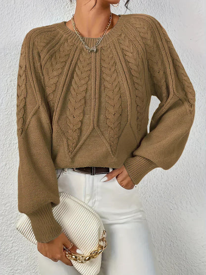 Yasmin – Cable-Knit Sweater