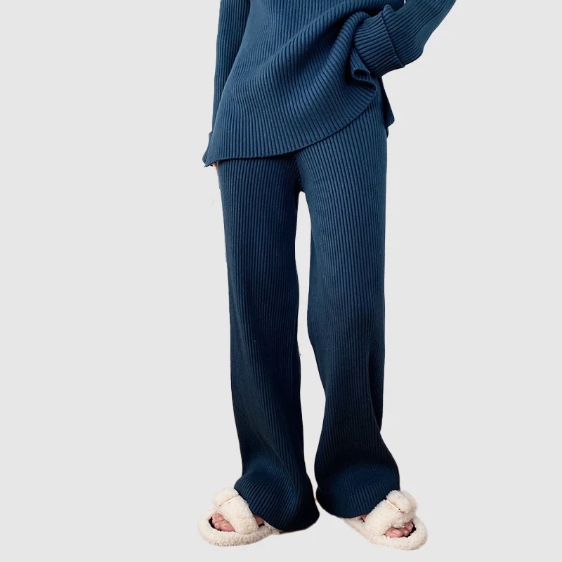 Myrela – Knitted Two-Piece Set