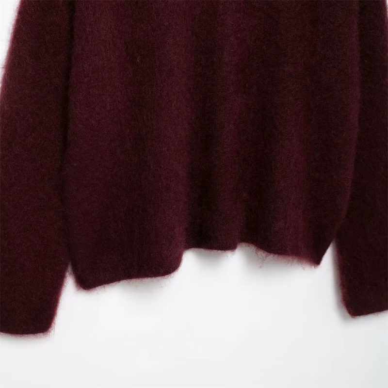 Maisie – Elegant Round Neck Sweater