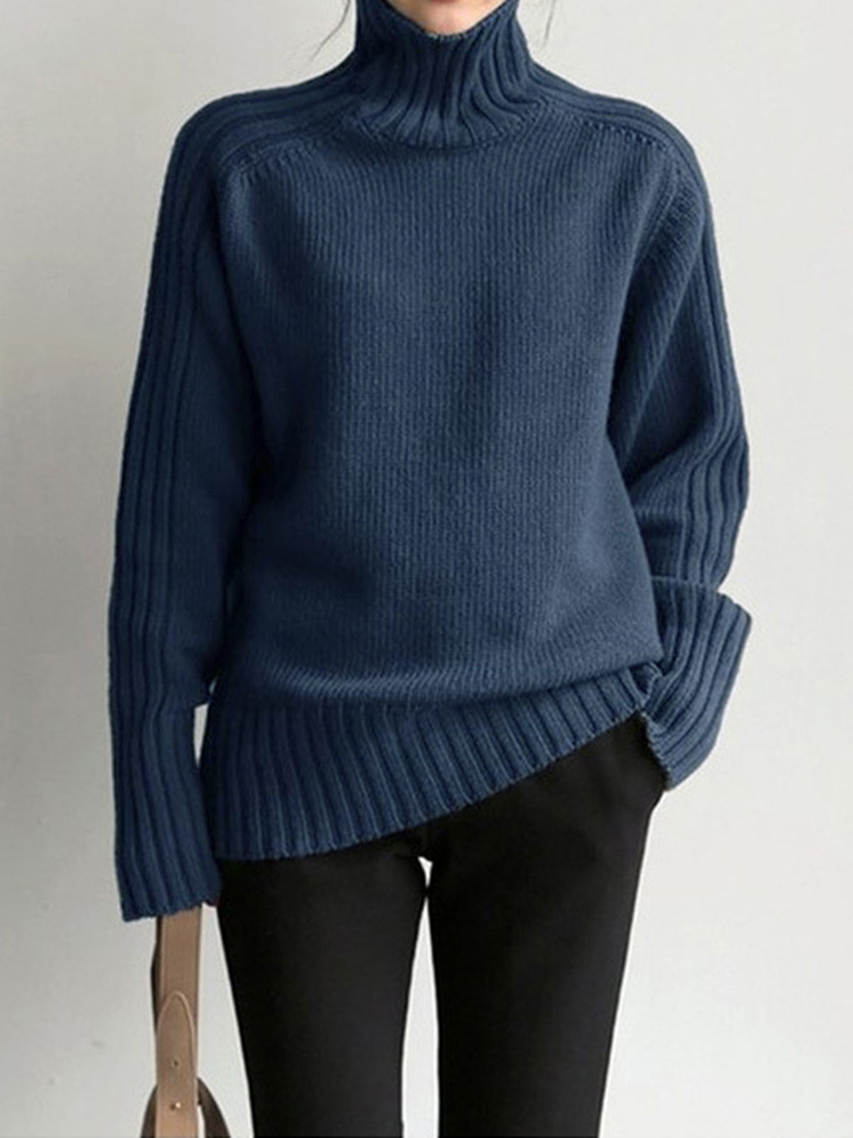 Naima – Classic High Neck Sweater