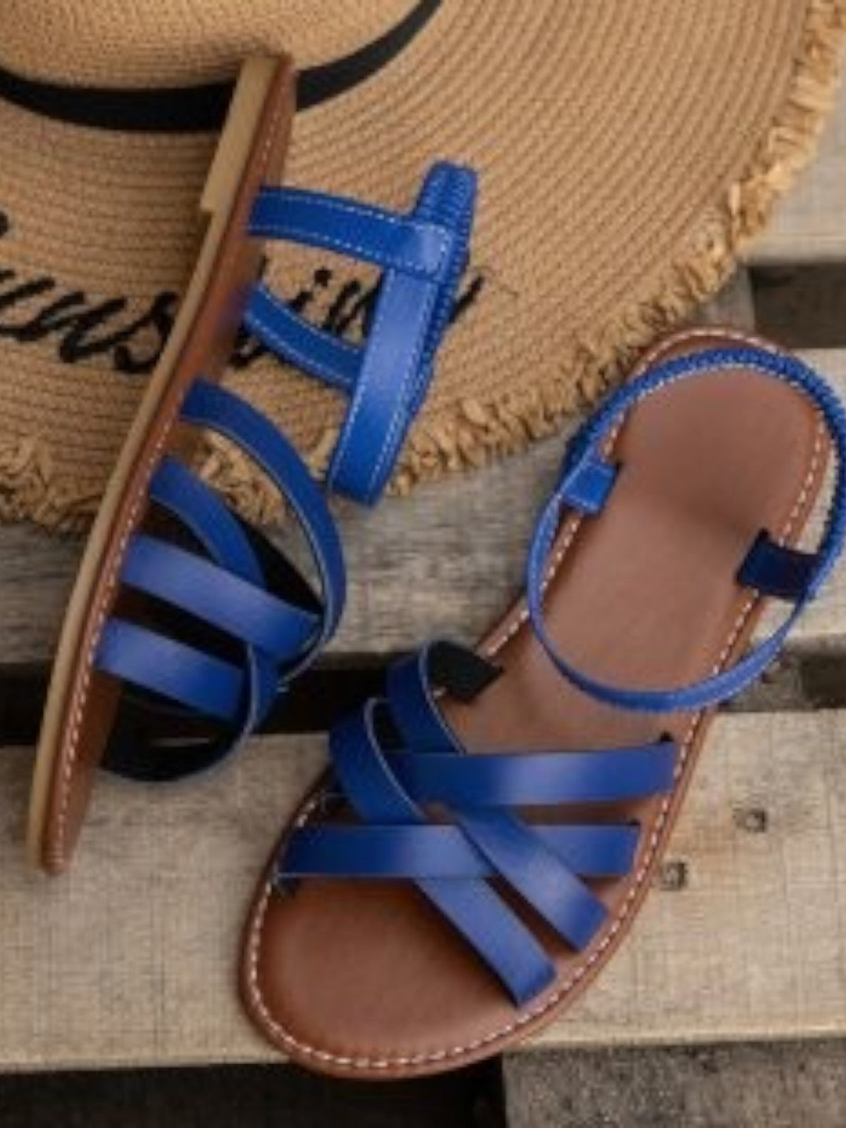 Siena – Elastic Cross-Strap Sandals