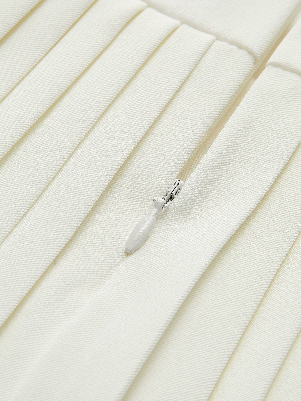 Fariel – Metal Letter Pleated Mini Skirt