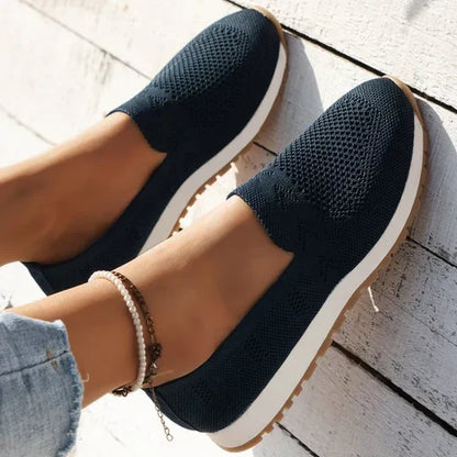 Mila – Slip-On Knit Sneakers
