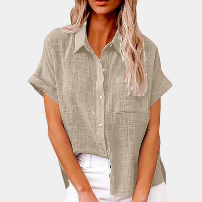Jessie – Stylish Button-Up Shirt
