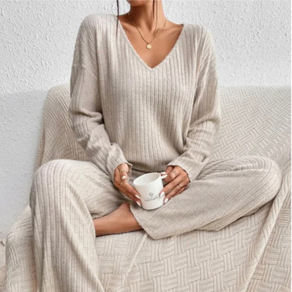 Bianca – V-Neck Knit Lounge Set