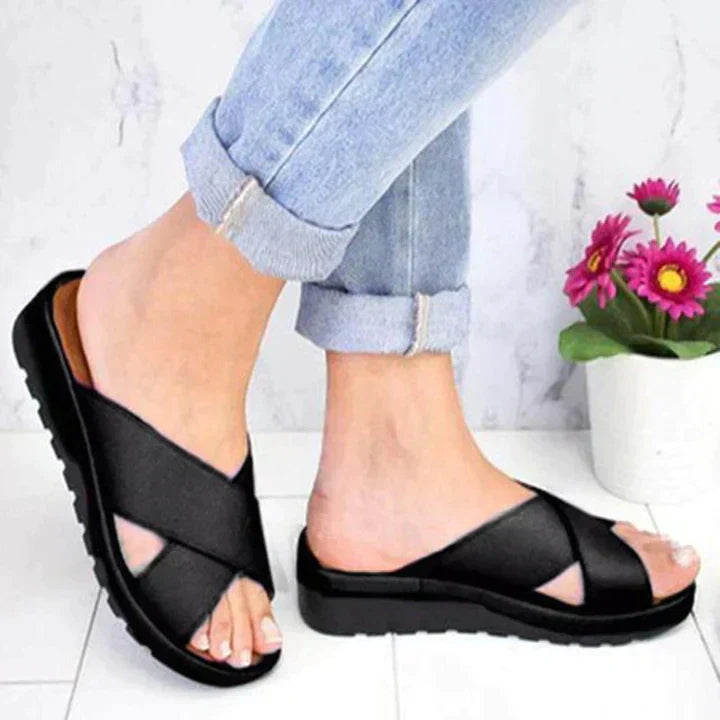 Selene – Supportive Sandals