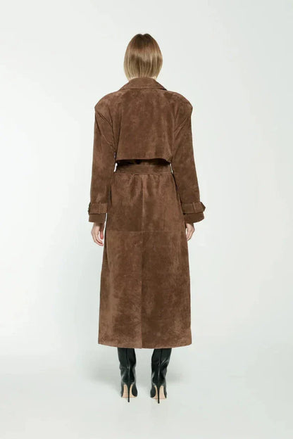 Selah – Elegant Leather Trenchcoat