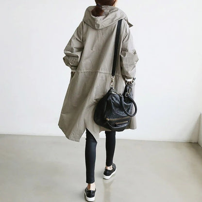 Giselle – Elegant High-neck Trench Coat