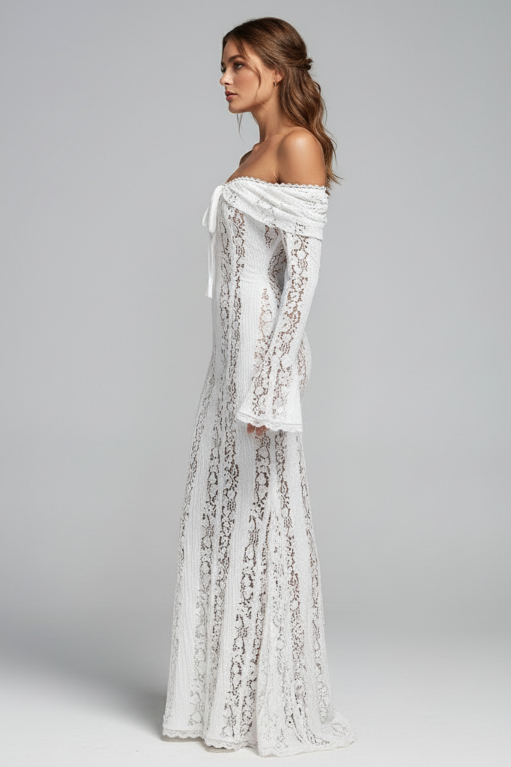 Eloise – Lace Maxi Dress