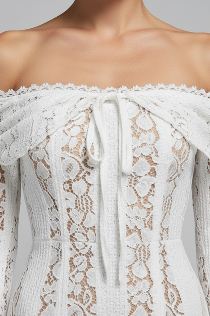 Eloise – Lace Maxi Dress