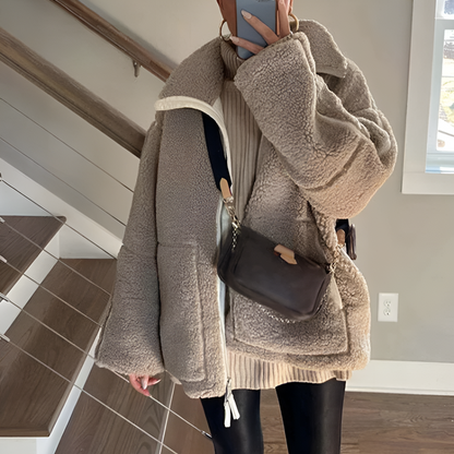 Hailey – Elegant Teddy Jacket
