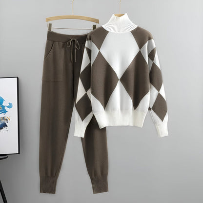 Jolie – Cozy Turtleneck Set