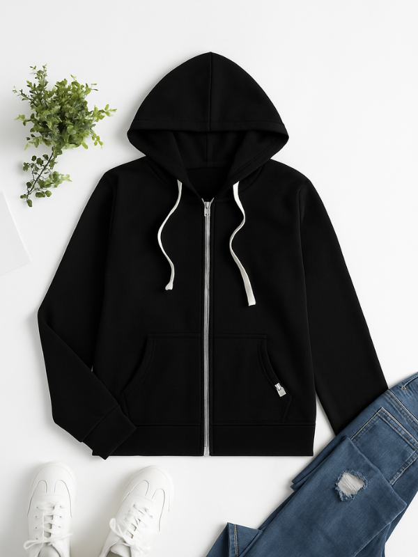 Farah –  Cozy Zip-Up Hoodie