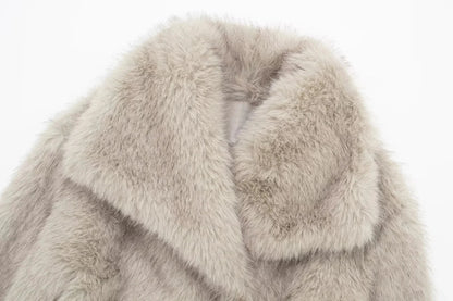 Quinn - Plush Faux Fur Coat