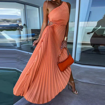 Skyla – Sculpted Pleats Maxi Dress