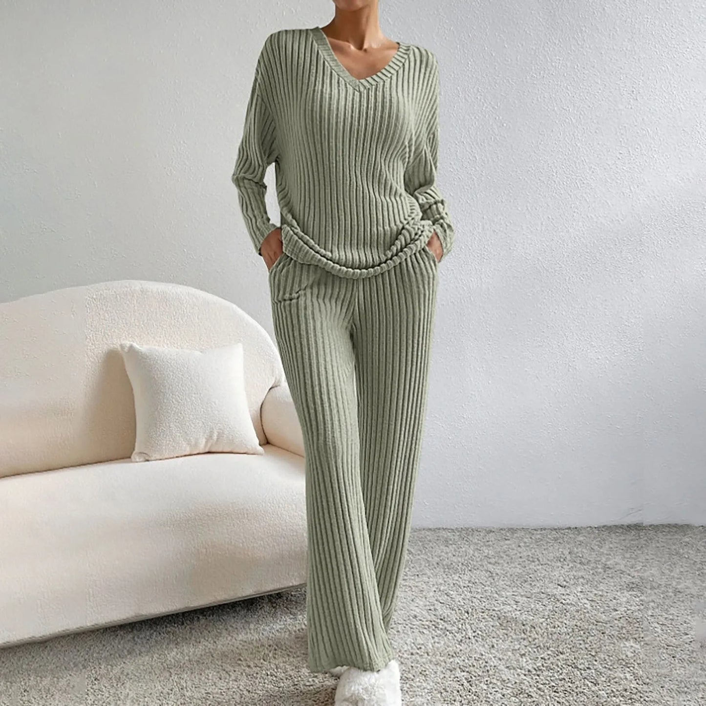 Bianca – V-Neck Knit Lounge Set