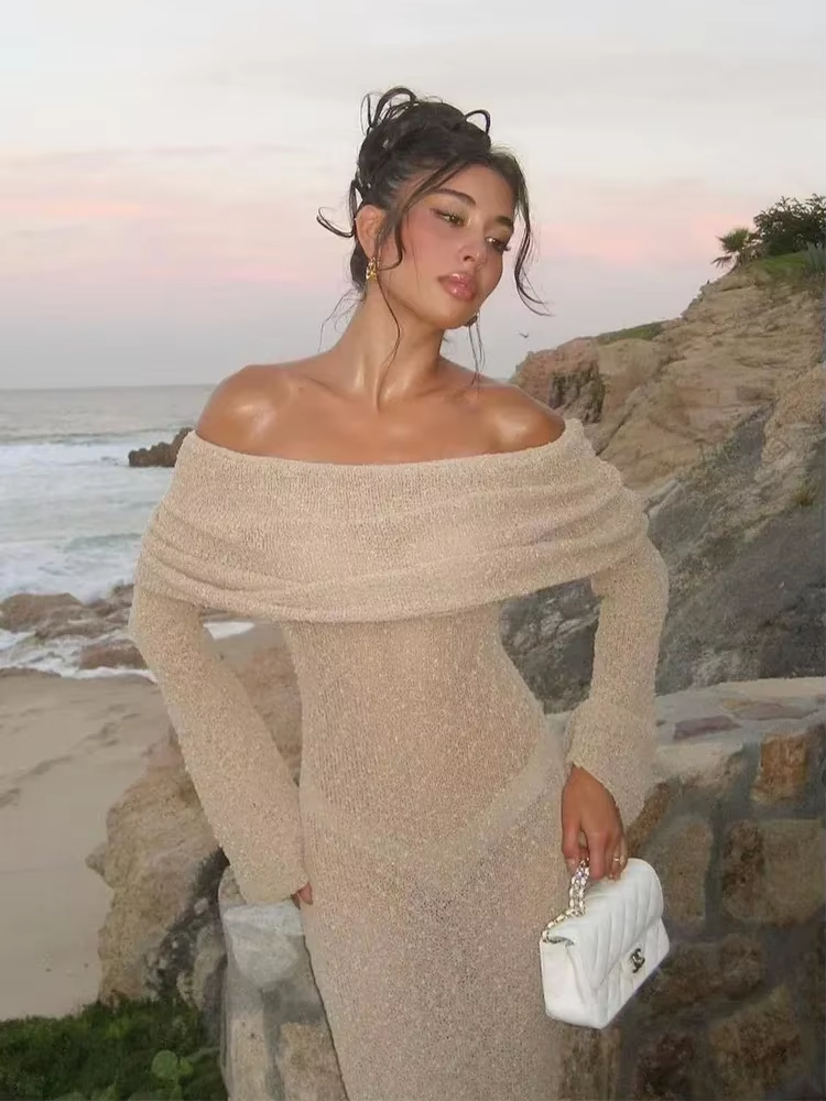 Daisy – Off-Shoulder Maxi Dress