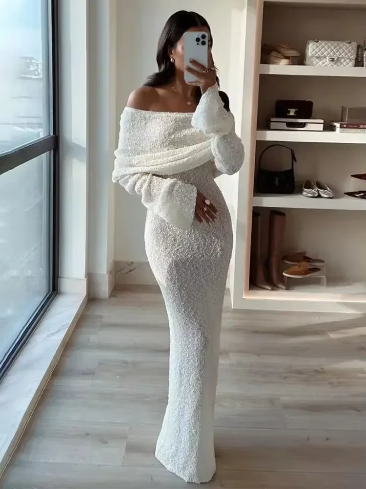 Daisy – Off-Shoulder Maxi Dress