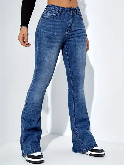 Neveah – Elegant Flare Jeans