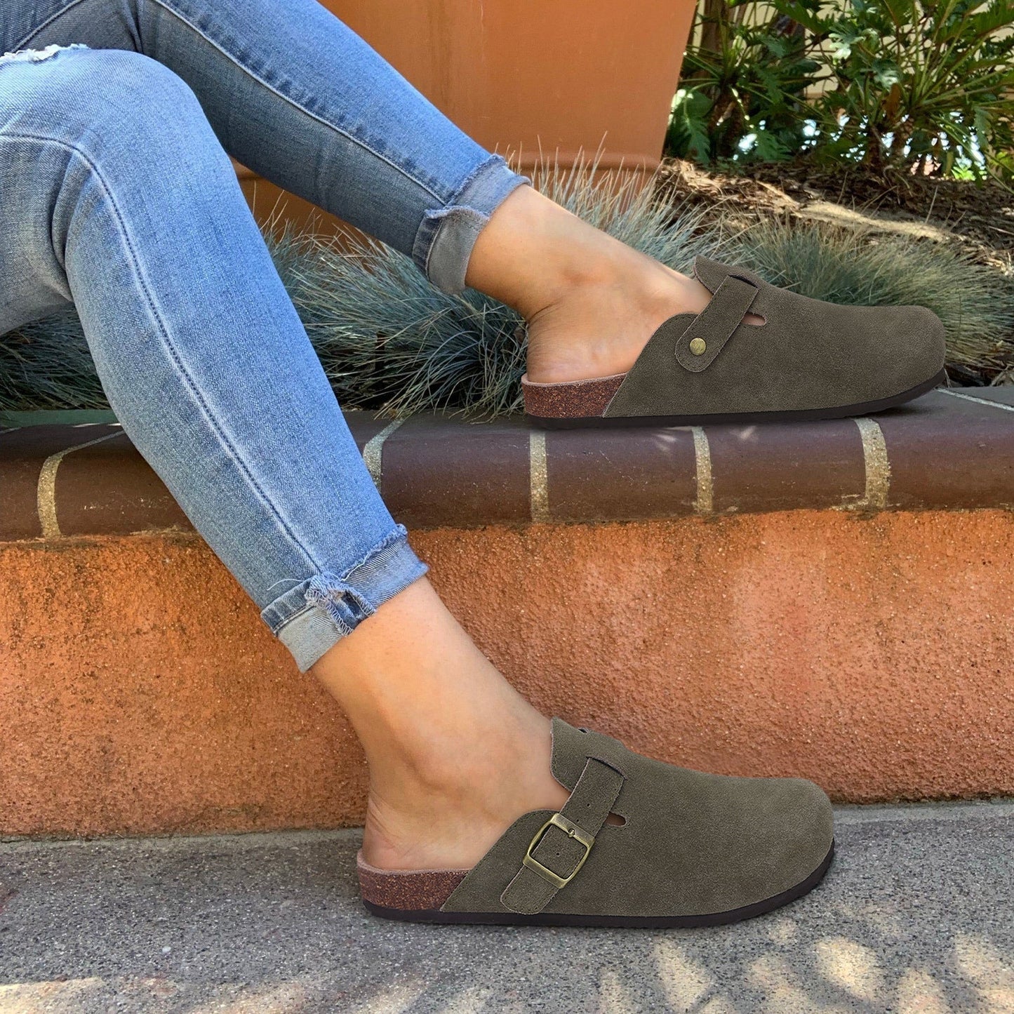 Sera – Faux Suede Sandals