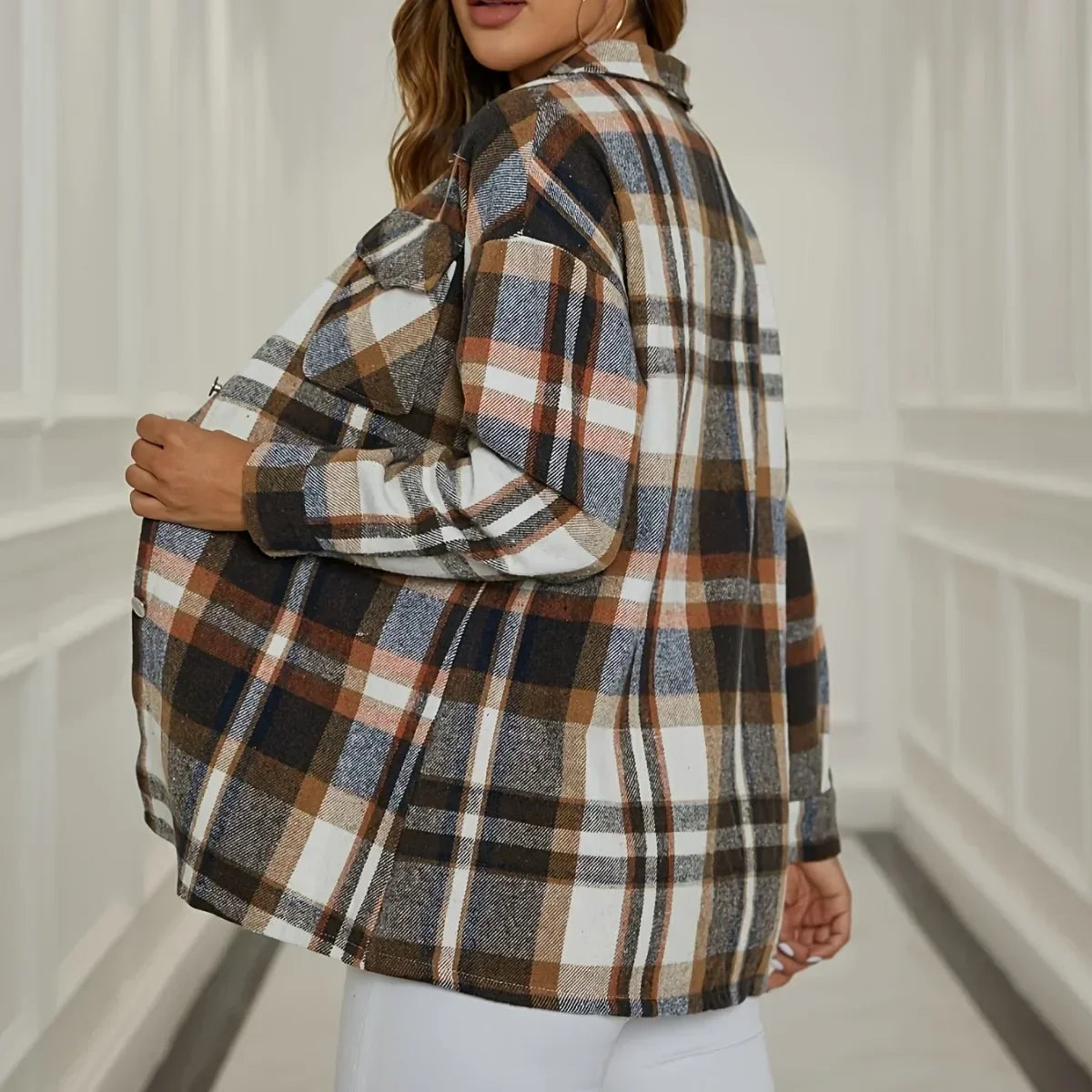 Gracie – Elegant Button-Down Shirt