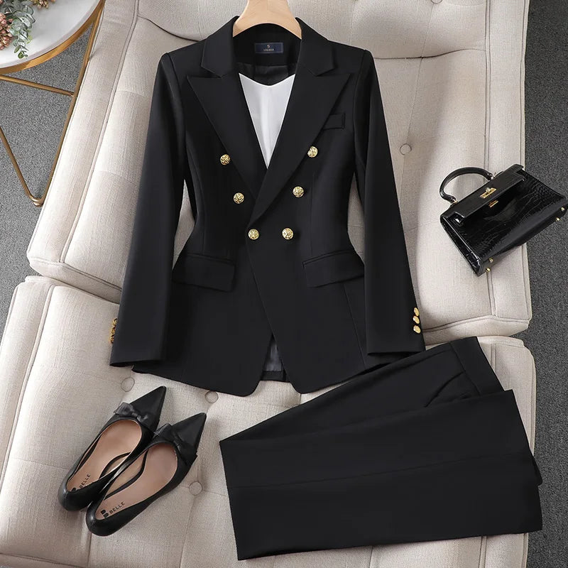Adelaide – Stylish Butoned Blazer & Pants Set