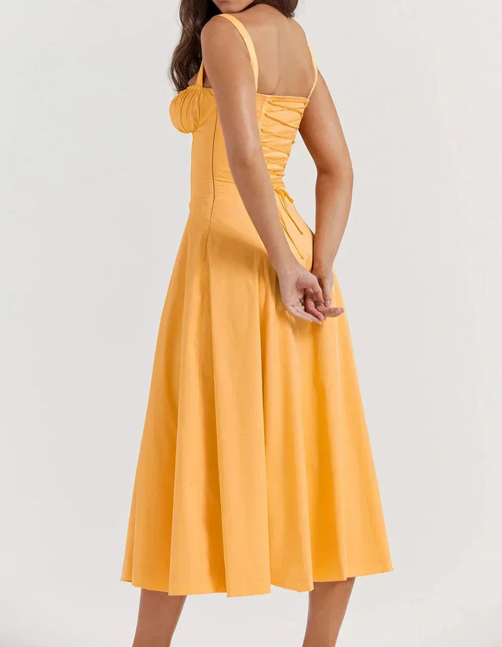 Nyla – Elegant Midi Dress