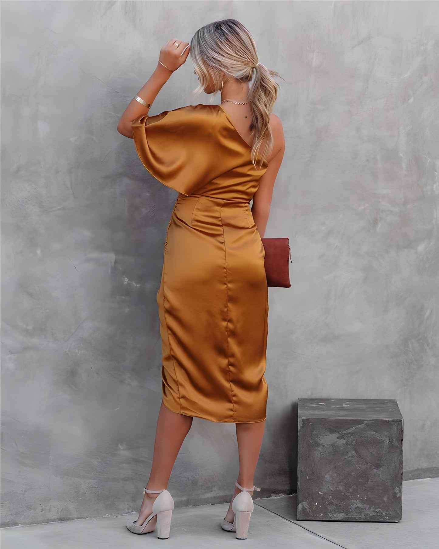Eden – Luxury One-Shoulder Dress