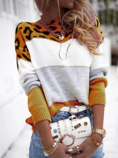 Hannah – Chic Leopard Print Sweater