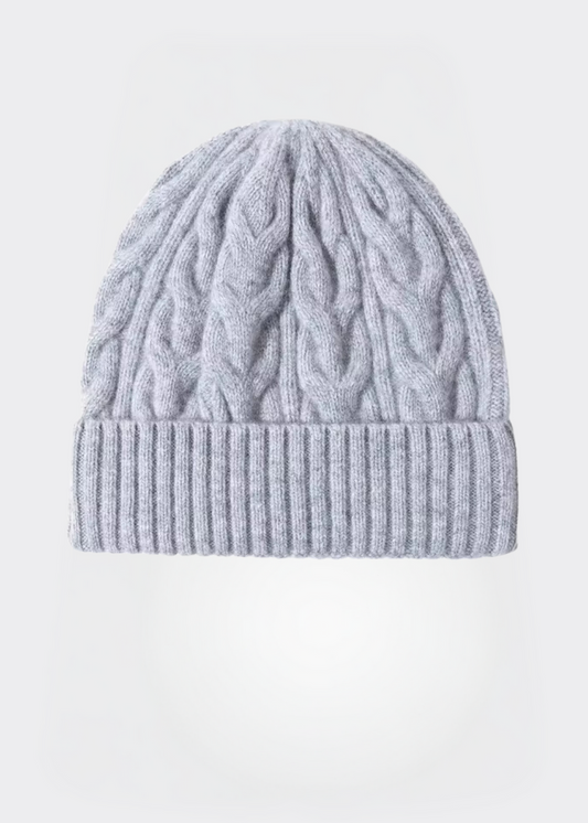 Carina – Cable Knit Cap